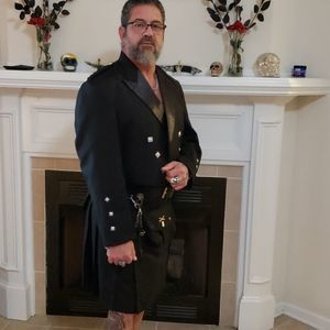 Meet your Posher, Freddy